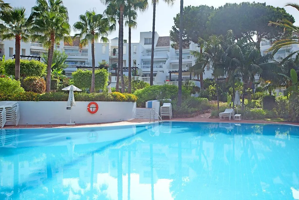 White Pearl Beach Elviria contacts